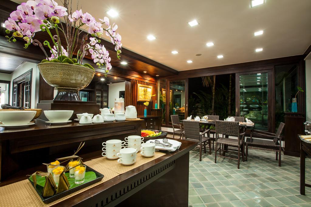 Huernnana Boutique Hotel Phrae Buitenkant foto