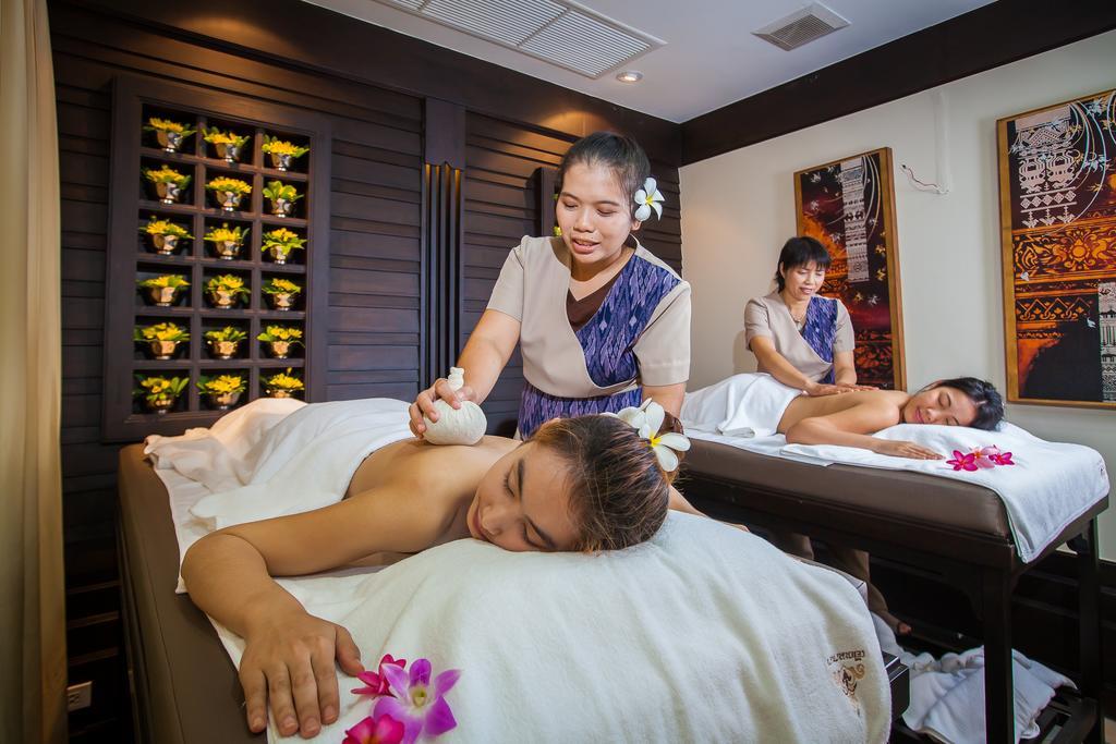 Huernnana Boutique Hotel Phrae Buitenkant foto