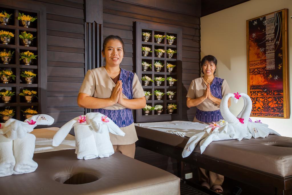 Huernnana Boutique Hotel Phrae Buitenkant foto