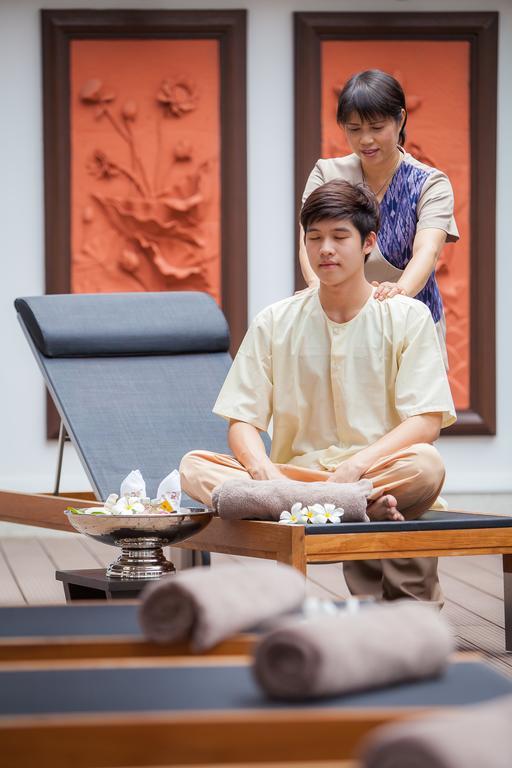 Huernnana Boutique Hotel Phrae Buitenkant foto
