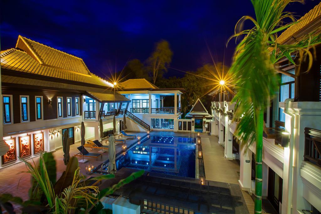 Huernnana Boutique Hotel Phrae Buitenkant foto