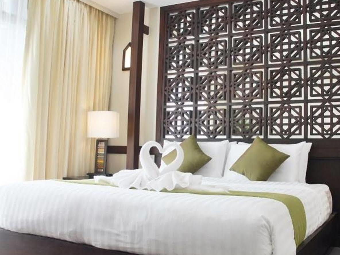 Huernnana Boutique Hotel Phrae Buitenkant foto
